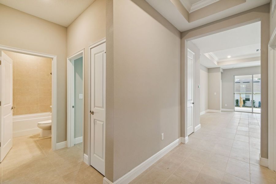 Representative unfurnished interior of a home built from the Juno by William Ryan Homes in Southern Hills Plantation, Brooksville (Image 20). Representative unfurnished interior of a home built from the Juno by William Ryan Homes in Southern Hills Plantation, Brooksville (Image 20).