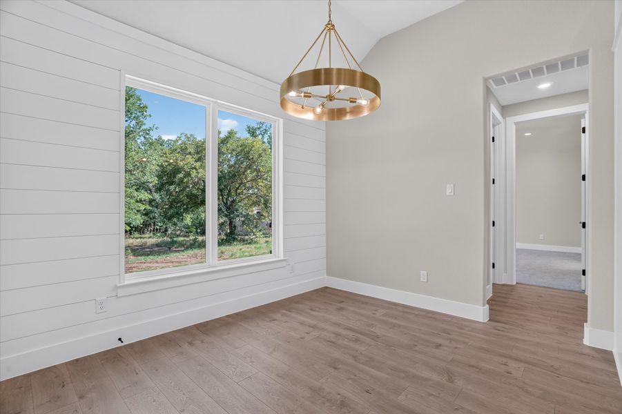 Spacious, unfurnished interior of a new home in Cartwright Ranch, Weatherford (Image 26). Spacious, unfurnished interior of a new home in Cartwright Ranch, Weatherford (Image 26).
