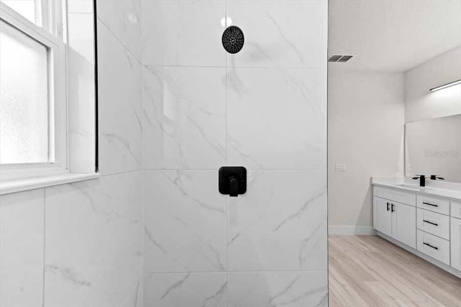 Close-up of interior finishes inside a home in , Ocala (Image 22).