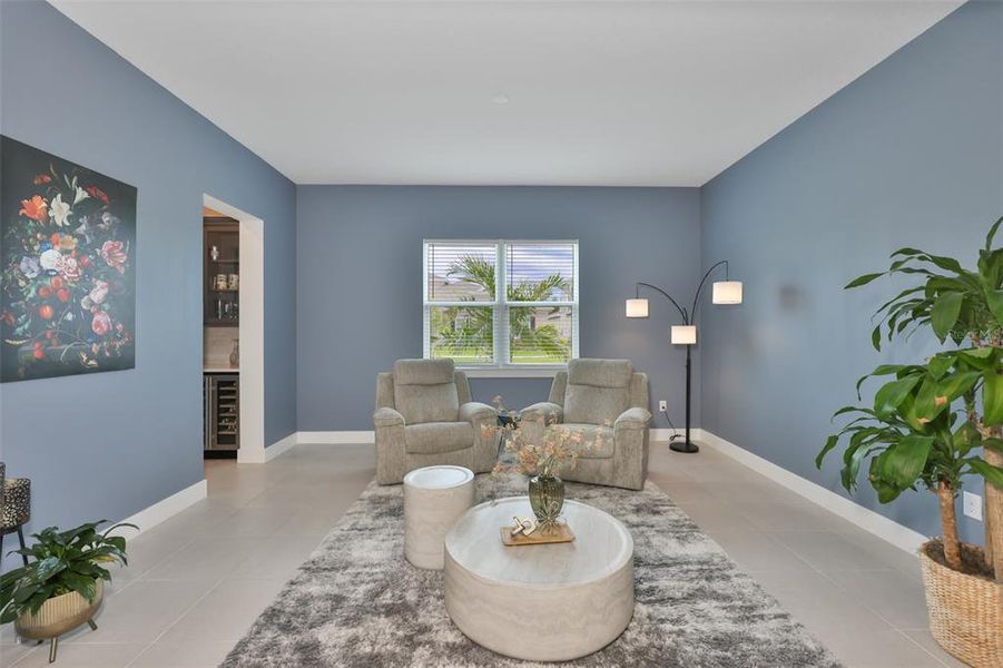 Furnished interior view inside a new home in , Apollo Beach (Image 8).