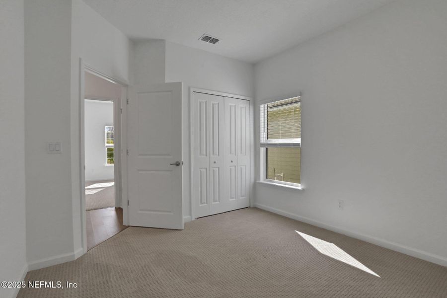 Spacious, unfurnished interior of a new home in Jennings Farm, Middleburg (Image 38). Spacious, unfurnished interior of a new home in Jennings Farm, Middleburg (Image 38).
