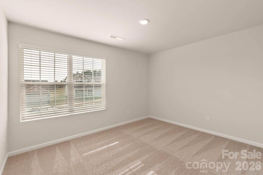 Spacious, unfurnished interior of a new home in Sycamore Court, Winston-Salem (Image 21).