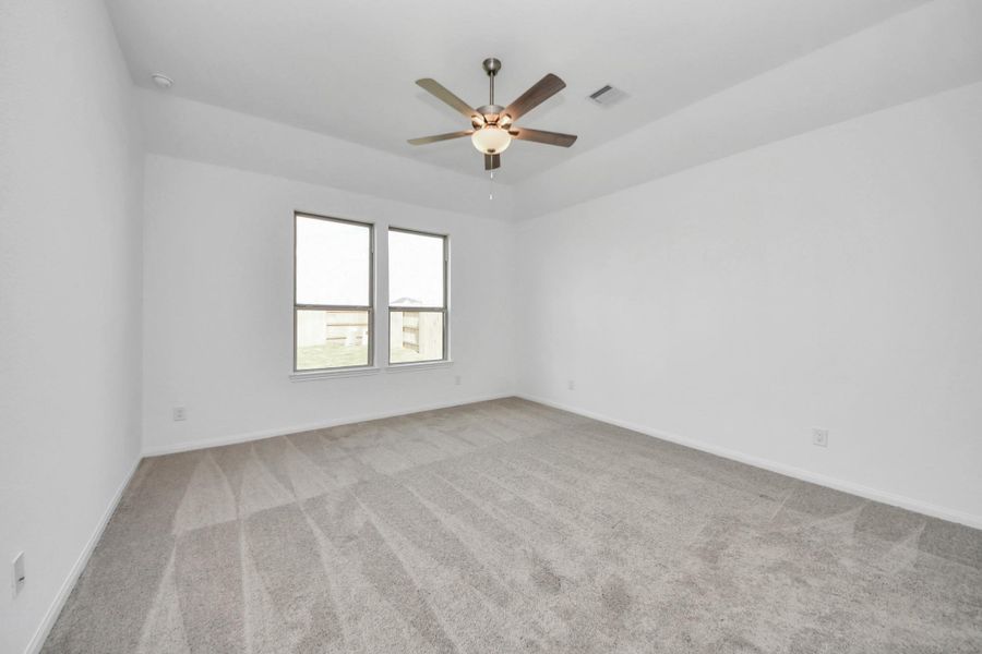 Spacious, unfurnished interior of a new home in 50' Traditional Homes at Elyson, Katy (Image 14).