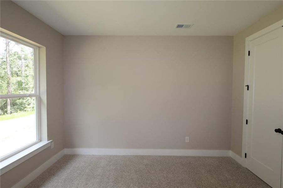 Spacious, unfurnished interior of a new home in Settingdown Farms, Cumming (Image 18).