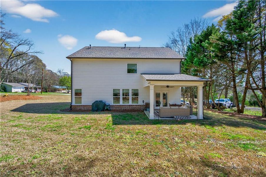 Exterior details and patio area of a home in , Jefferson (Image 32).