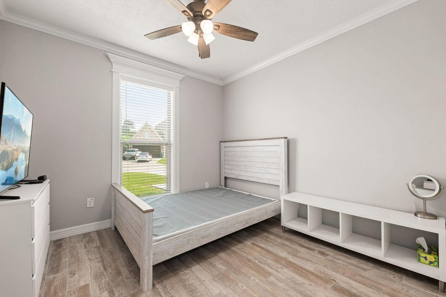 Furnished interior view inside a new home in , Beaumont (Image 28).