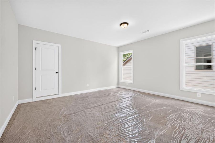 Spacious, unfurnished interior of a new home in , Flowery Branch (Image 63). Spacious, unfurnished interior of a new home in , Flowery Branch (Image 63).