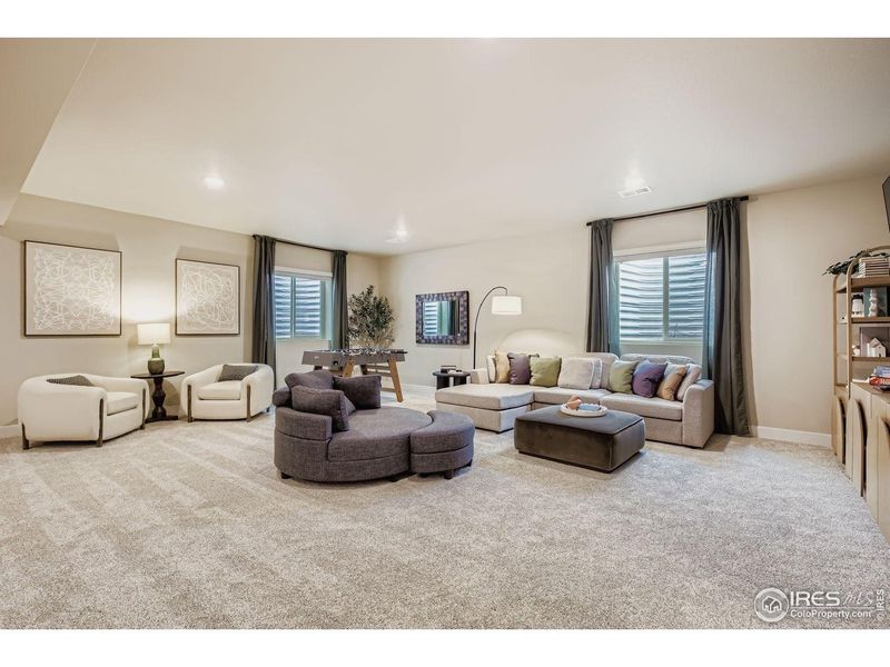 Furnished interior view inside a new home in Country Club Reserve – Fort Collins, Fort Collins (Image 12).