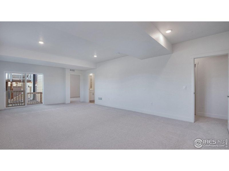 Spacious, unfurnished interior of a new home in Vantage, Berthoud (Image 30). Spacious, unfurnished interior of a new home in Vantage, Berthoud (Image 30).