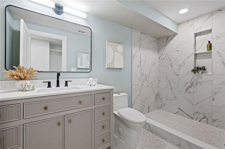 Furnished interior view inside a new home in , Alpharetta (Image 42).