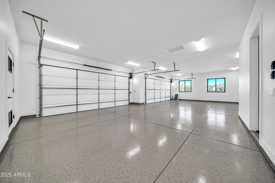 4 CAR GARAGE