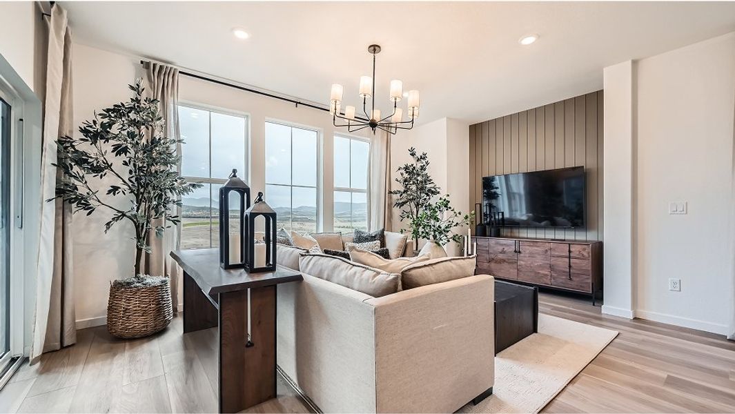 2161 Meridian Great 1of2 F2