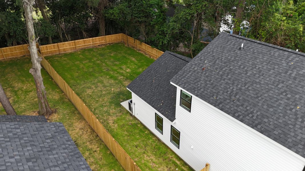 Image 29 of a home in . Image 29 of a home in .