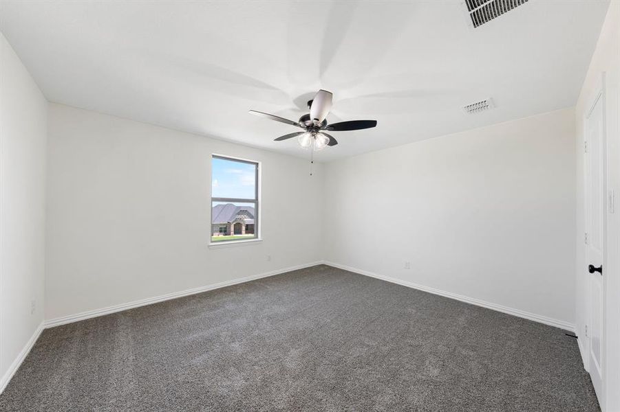 PIC IS NOT OF ACTUAL HOME. PICS TO SHOW STYLE ONLY