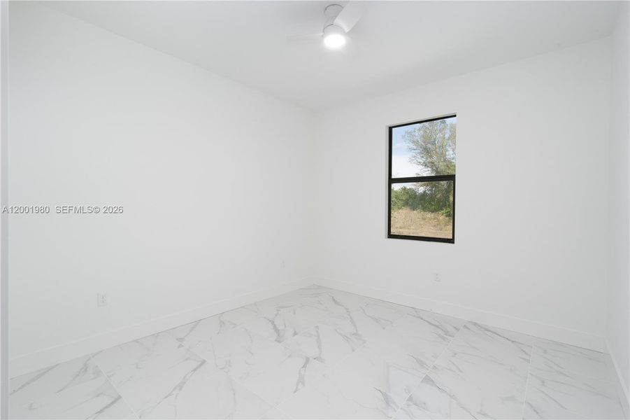 Spacious, unfurnished interior of a new home in , Lehigh Acres (Image 22).