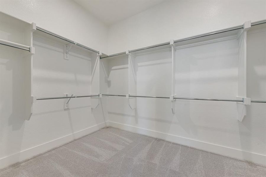 Spacious, unfurnished interior of a new home in The Homestead - 62', Rockwall (Image 33).