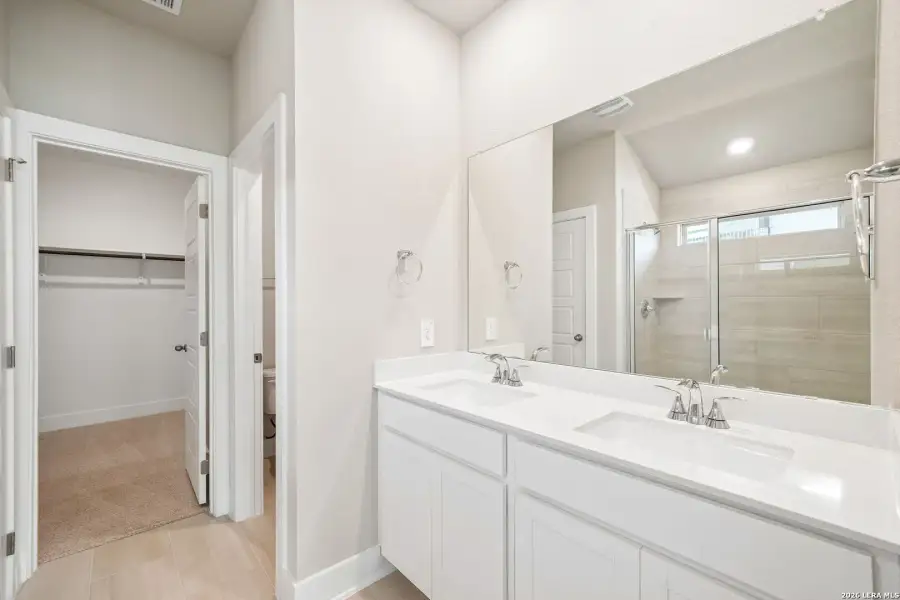 Furnished interior view inside a new home in Comanche Ridge, San Antonio (Image 10).