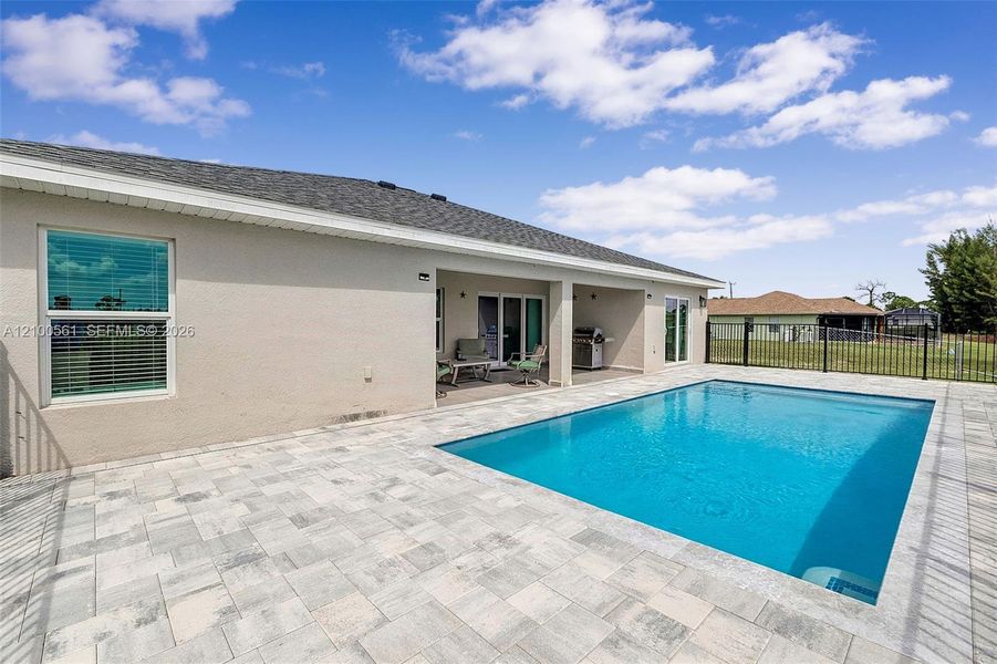 Exterior details and patio area of a home in , Cape Coral (Image 31).