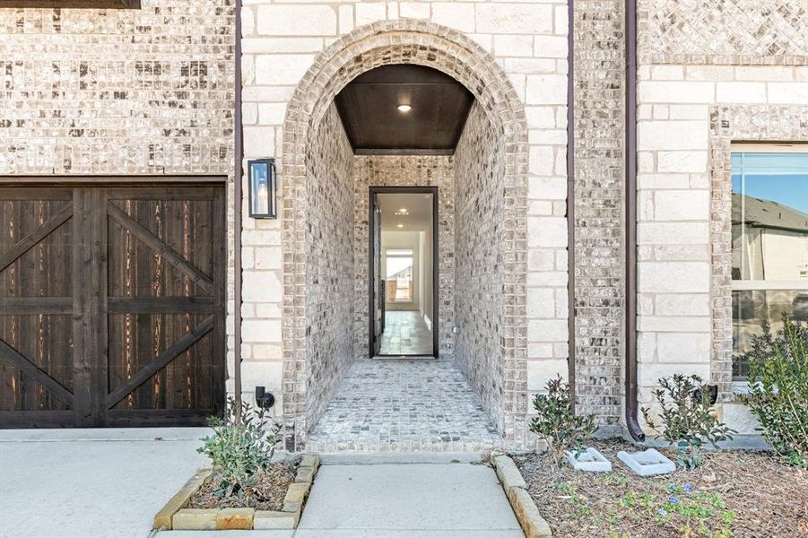 Exterior details and patio area of a home in Willow Wood, McKinney (Image 4).