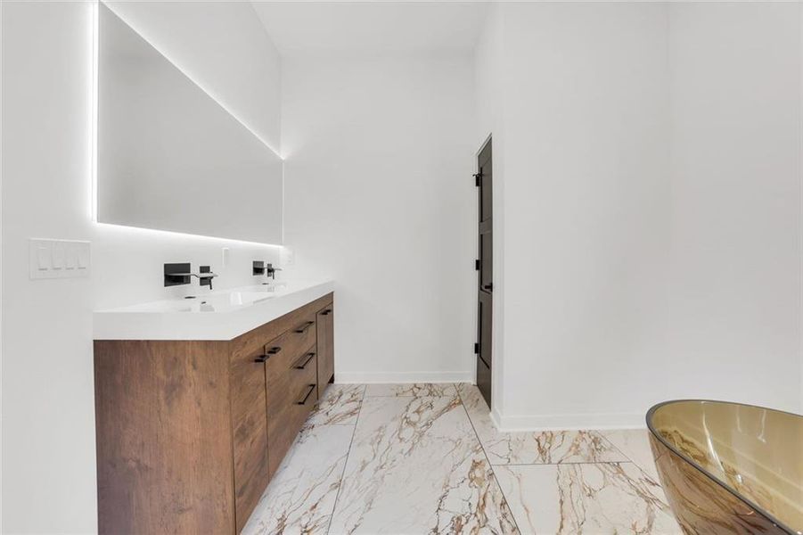 Image 46 of a home in .