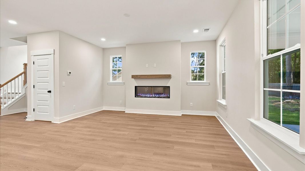 Representative furnished interior of a home built from the Pritchard by DRB Homes in Oak Bend, Charleston (Image 9).