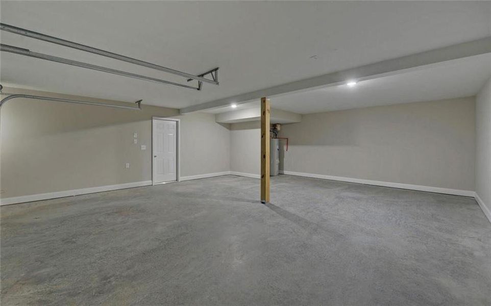 Spacious, unfurnished interior of a new home in , Demorest (Image 13).