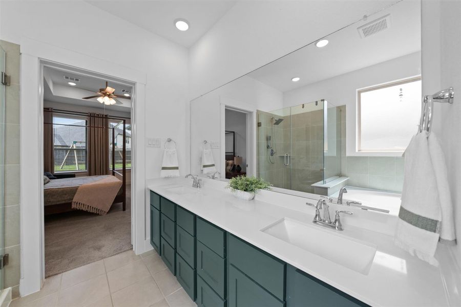 Furnished interior view inside a new home in Sorella, Tomball (Image 32).