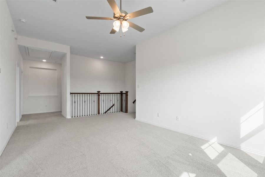 Spacious, unfurnished interior of a new home in Cypress Green, Hockley (Image 35). Spacious, unfurnished interior of a new home in Cypress Green, Hockley (Image 35).