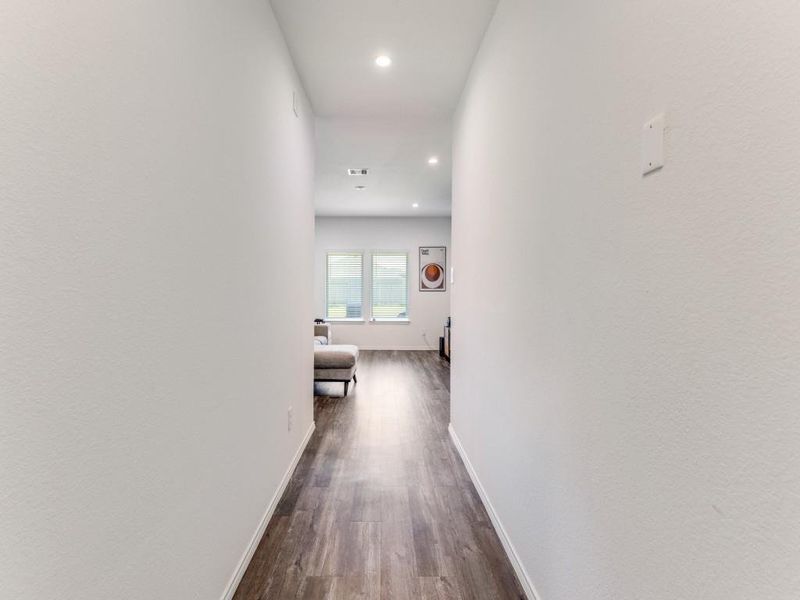 Spacious, unfurnished interior of a new home in Grand Pines, Magnolia (Image 20).