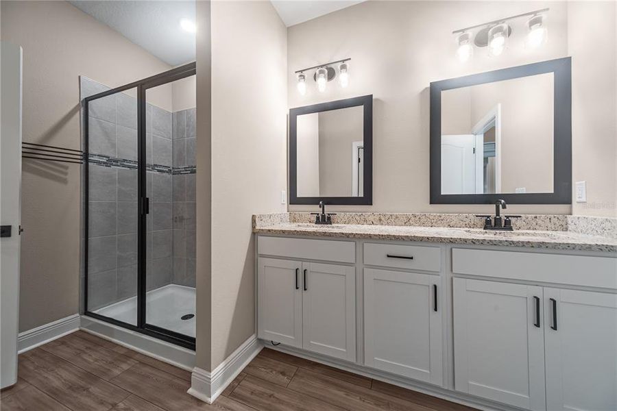 Furnished interior view inside a new home in Reunion Village, Kissimmee (Image 14).