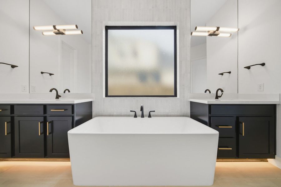 Furnished interior view inside a new home in , Katy (Image 10).
