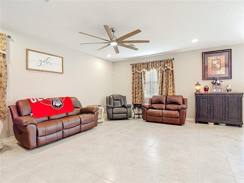 Furnished interior view inside a new home in Cobblestone, Zephyrhills (Image 21).