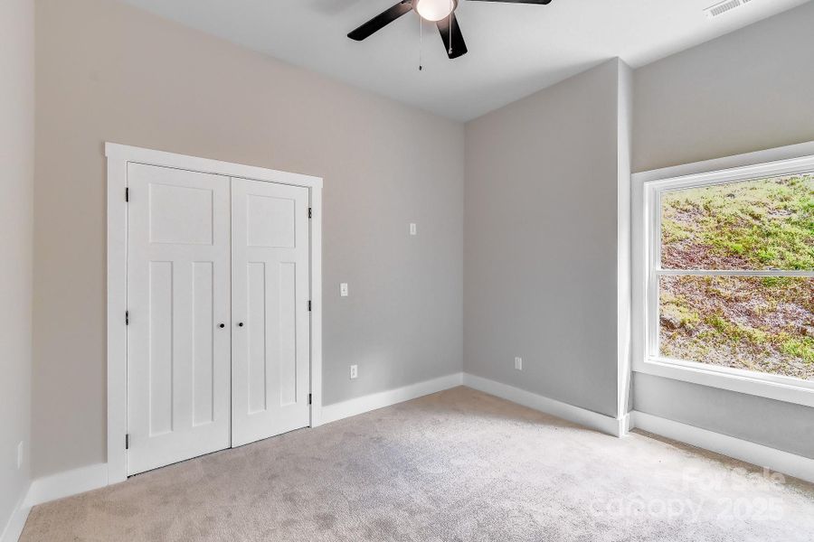 Spacious, unfurnished interior of a new home in , Asheville (Image 17).