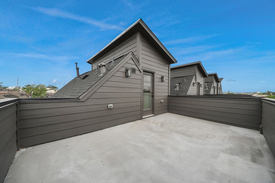 Exterior details and patio area of a home in , Houston (Image 28).