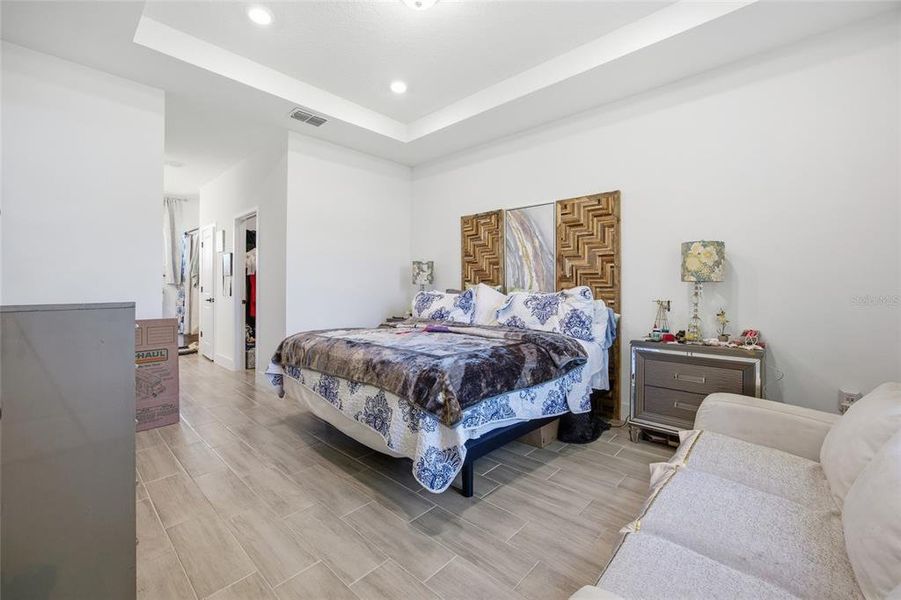 Furnished interior view inside a new home in , Ocala (Image 15).