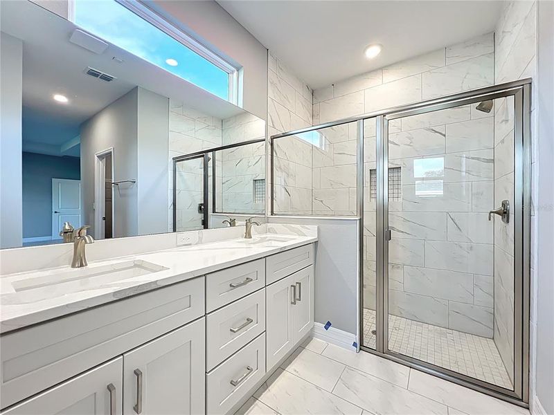 Furnished interior view inside a new home in , Ocala (Image 9).