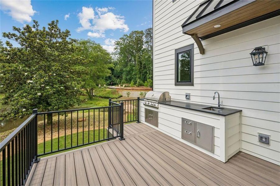 Exterior details and patio area of a home in , Roswell (Image 19).