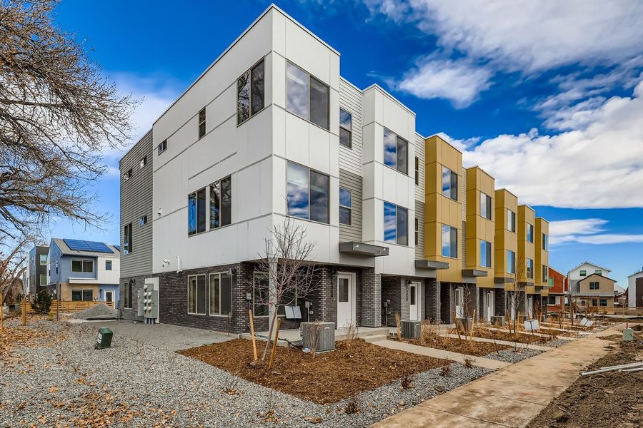 3br New Home in Arvada, CO.  - Slide 1