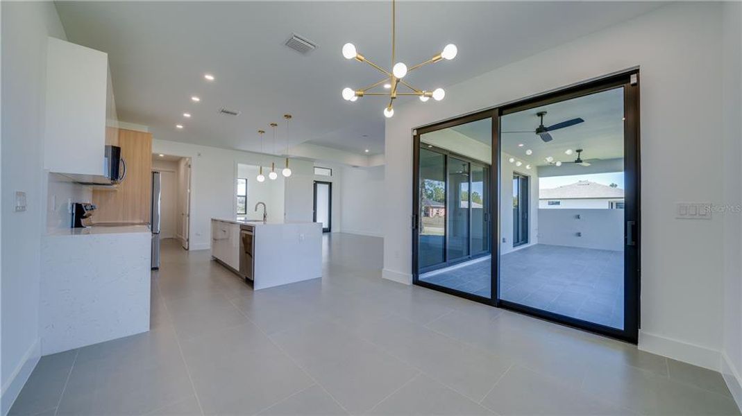 Spacious, unfurnished interior of a new home in , Lehigh Acres (Image 29).