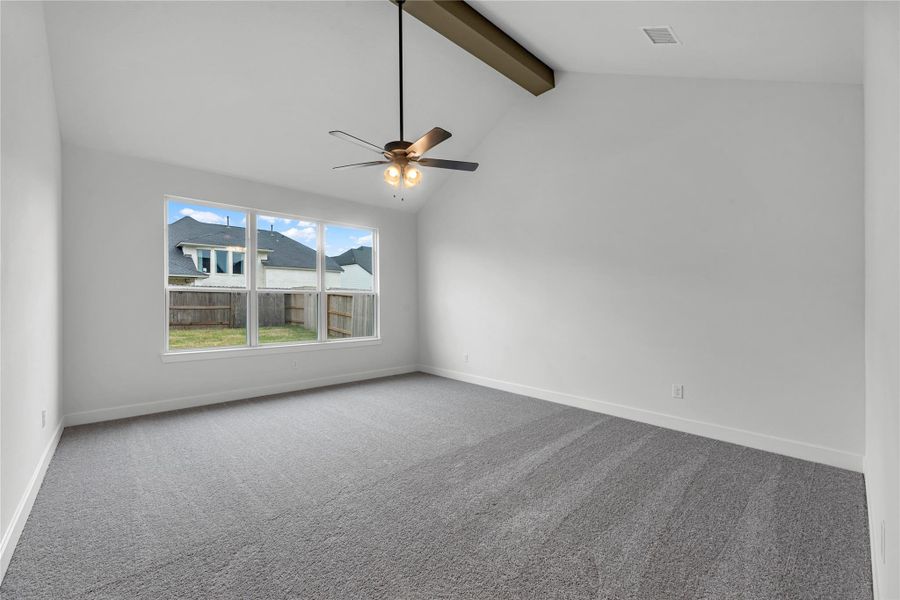 Spacious, unfurnished interior of a new home in The Grand Prairie, Hockley (Image 12).