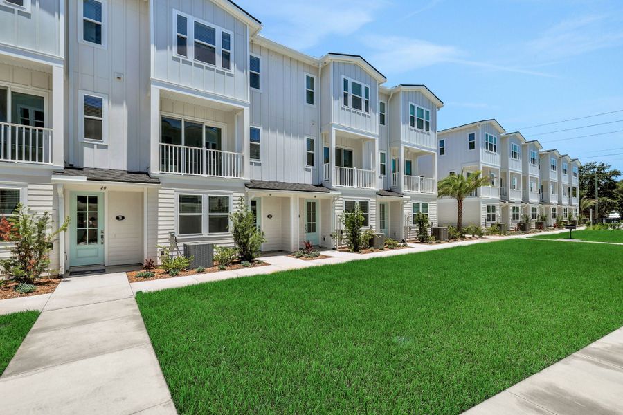 16 N Beach Way, Jacksonville Beach, FL. - Slide 3 16 N Beach Way, Jacksonville Beach, FL. - Slide 3