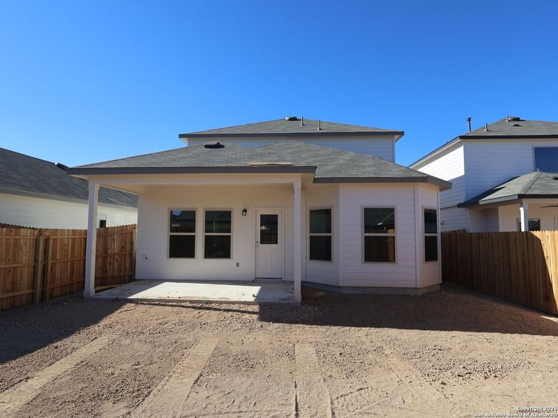Exterior details and patio area of a home in Winding Brook, San Antonio (Image 4).