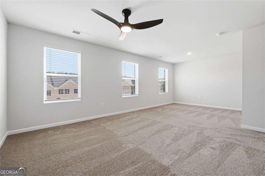 Spacious, unfurnished interior of a new home in Parkway James, Snellville (Image 23). Spacious, unfurnished interior of a new home in Parkway James, Snellville (Image 23).