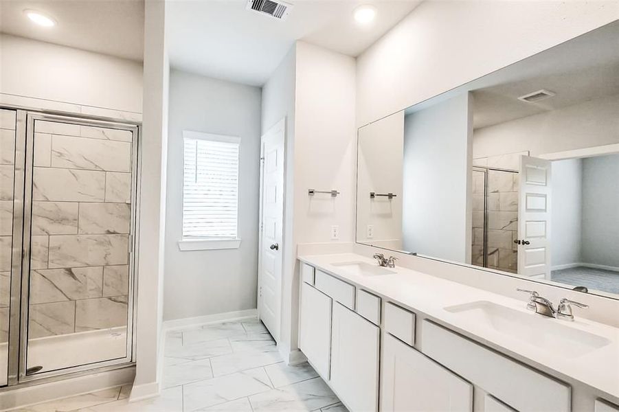Furnished interior view inside a new home in Emberly, Beasley (Image 24).