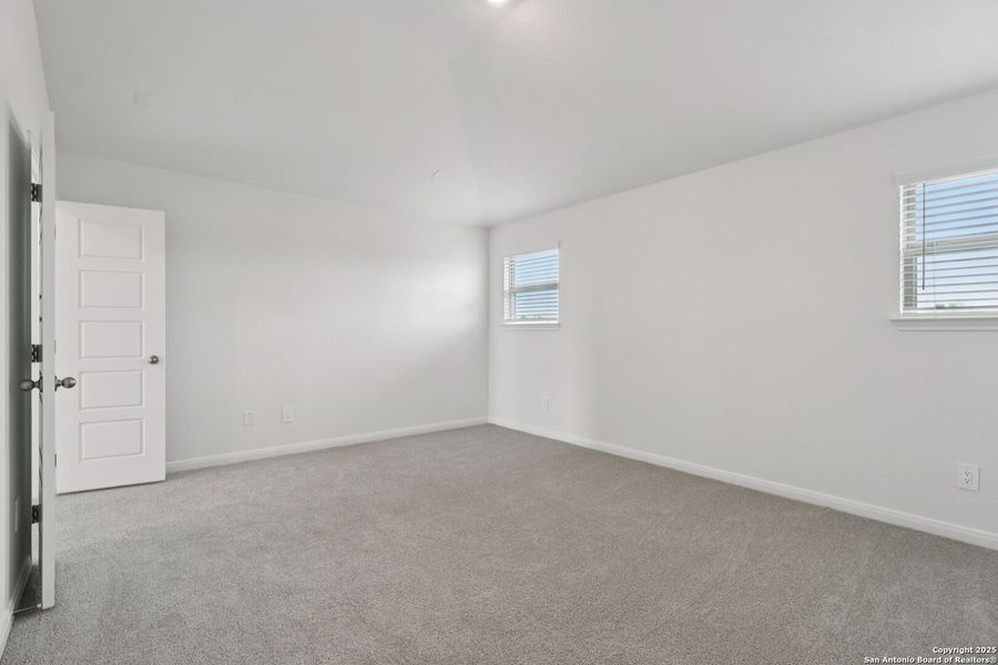 Spacious, unfurnished interior of a new home in Royal Crest, San Antonio (Image 50). Spacious, unfurnished interior of a new home in Royal Crest, San Antonio (Image 50).