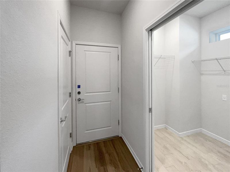 Spacious, unfurnished interior of a new home in , Kissimmee (Image 24).