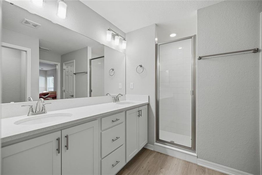 Furnished interior view inside a new home in , Ocala (Image 15).