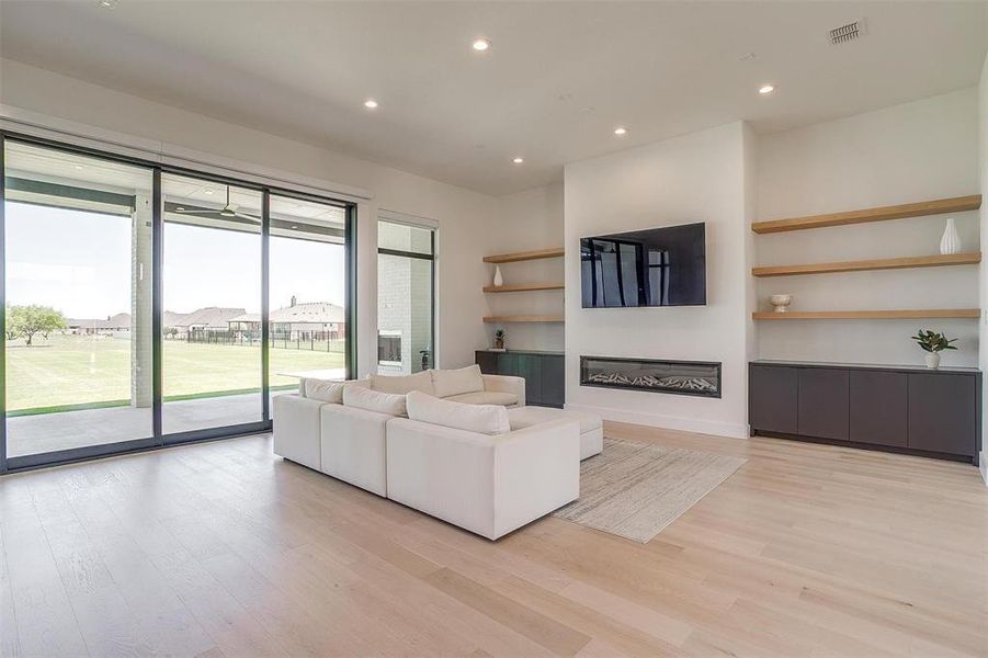 Furnished interior view inside a new home in Bella Crossing, Fort Worth (Image 29).