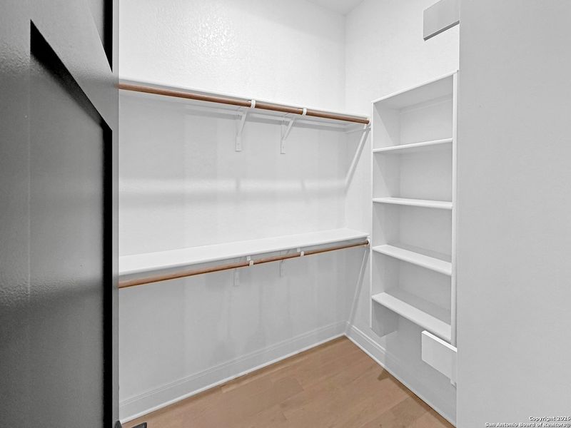 Image 48 of a home in .