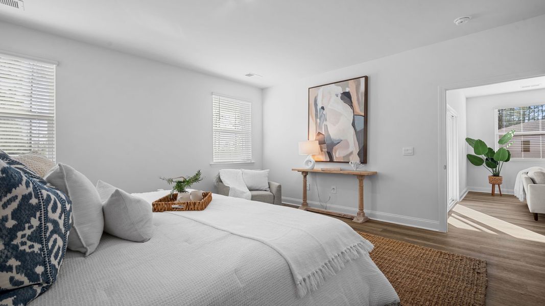 Furnished interior view inside a new home in The Lakes at North Glynn, Brunswick (Image 16).